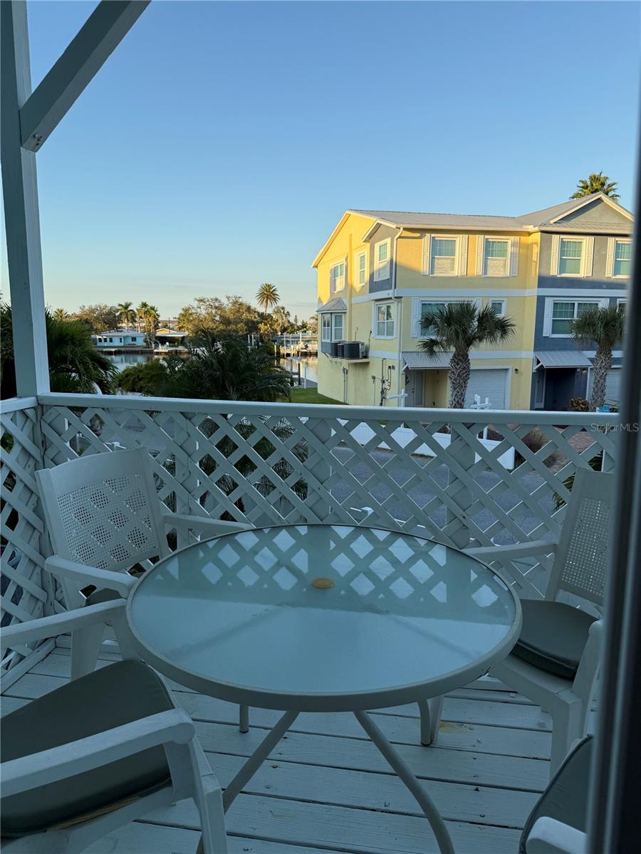 Image 7 of 37 For 524 Garland Circle