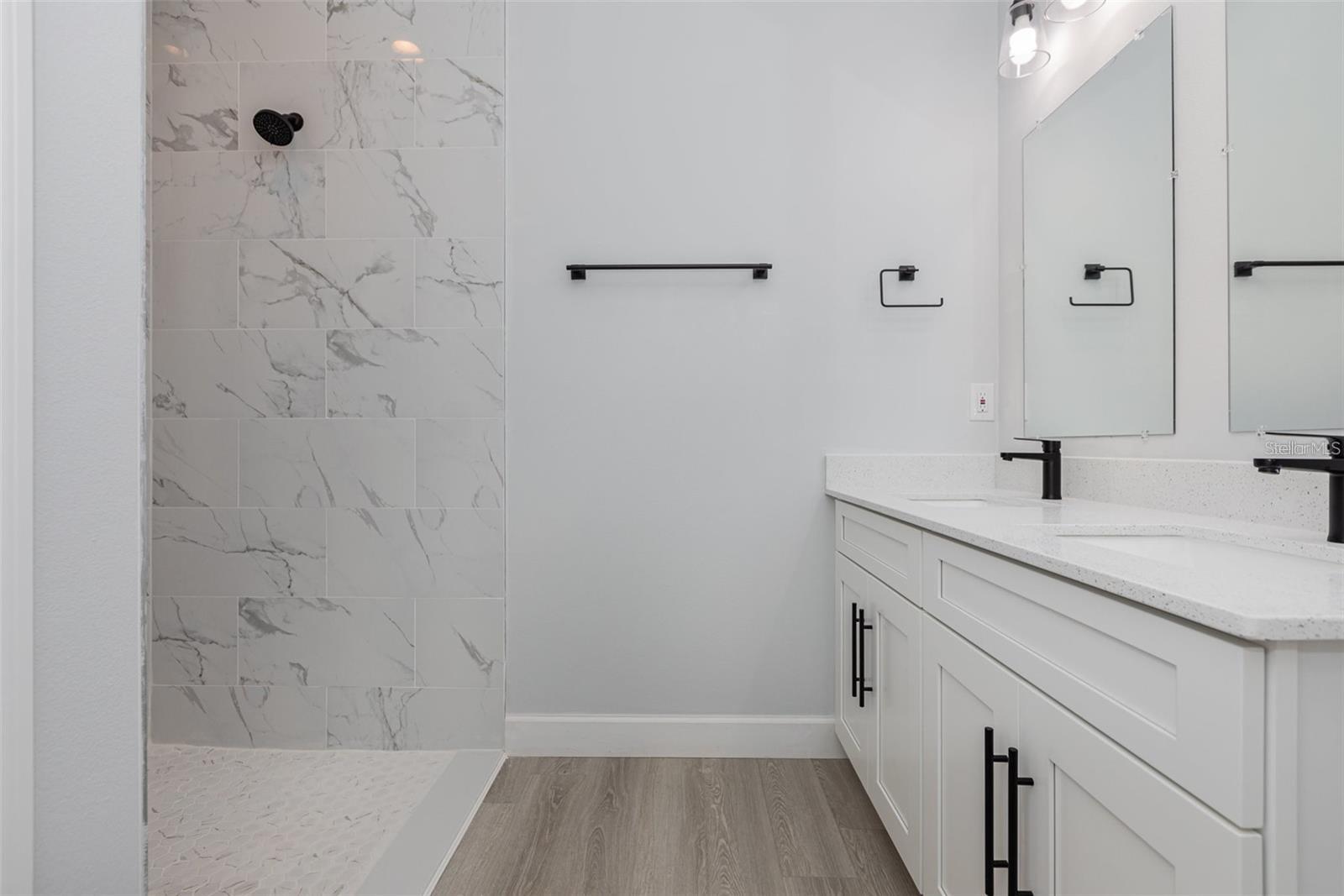 Image 14 of 28 For 13451 Kaplan Terrace