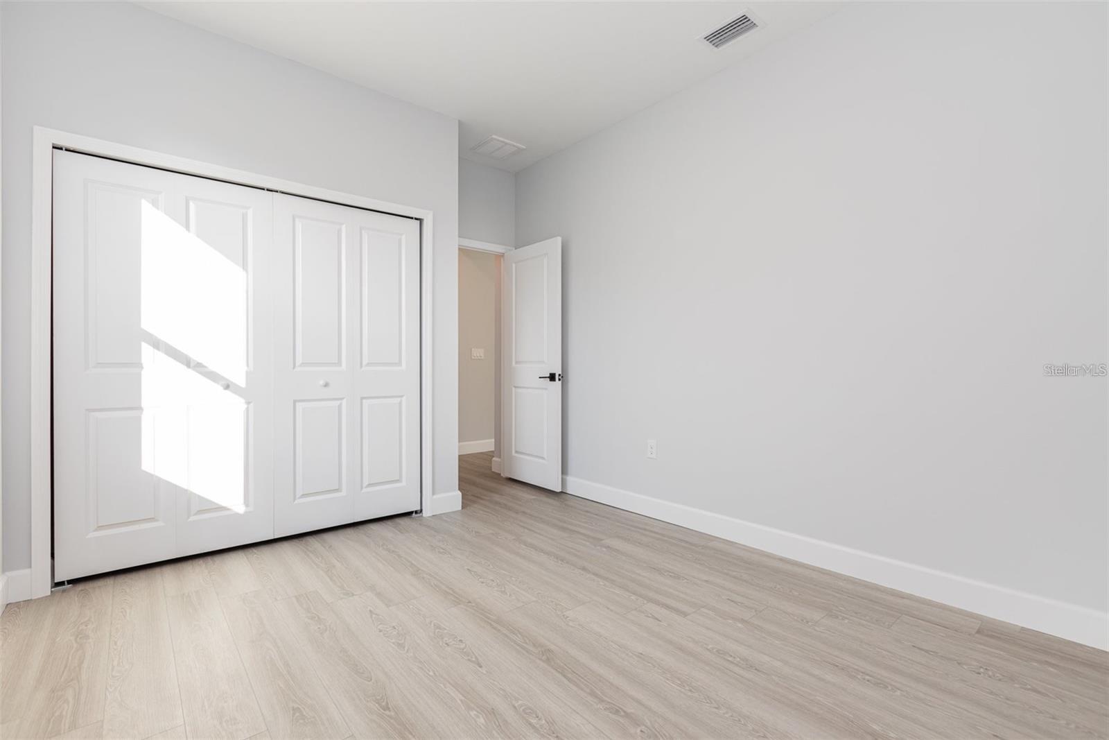 Image 21 of 28 For 13451 Kaplan Terrace