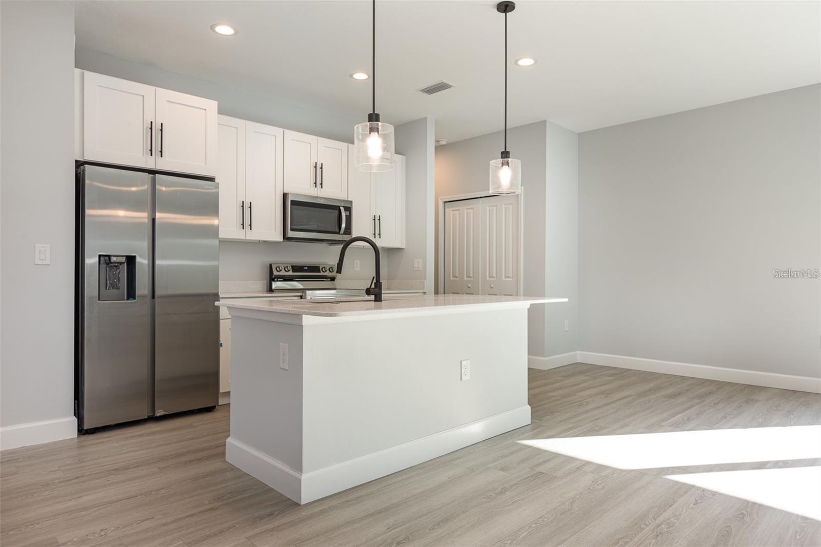 Image 7 of 28 For 13451 Kaplan Terrace