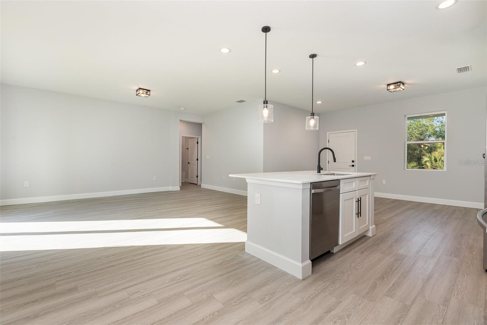 Image 9 of 28 For 13451 Kaplan Terrace