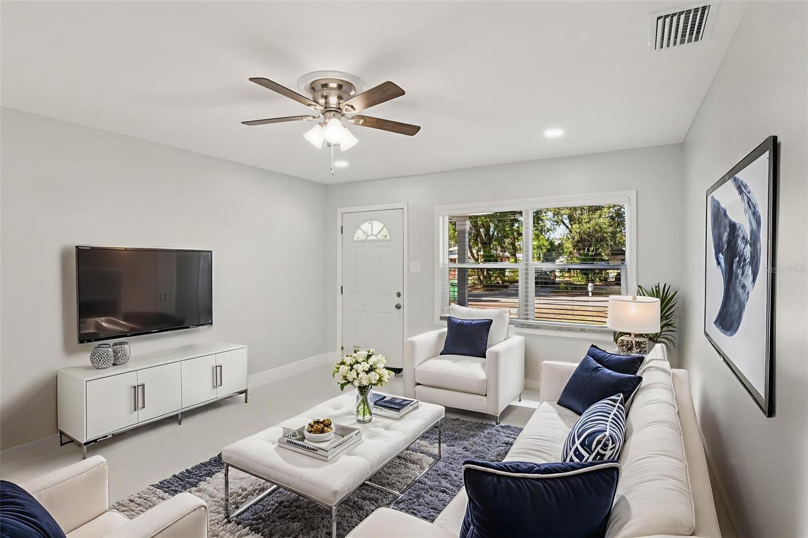 Image 11 of 49 For 2425 Ramona Circle