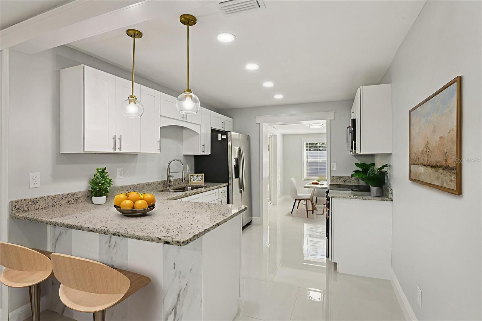 Image 15 of 49 For 2425 Ramona Circle