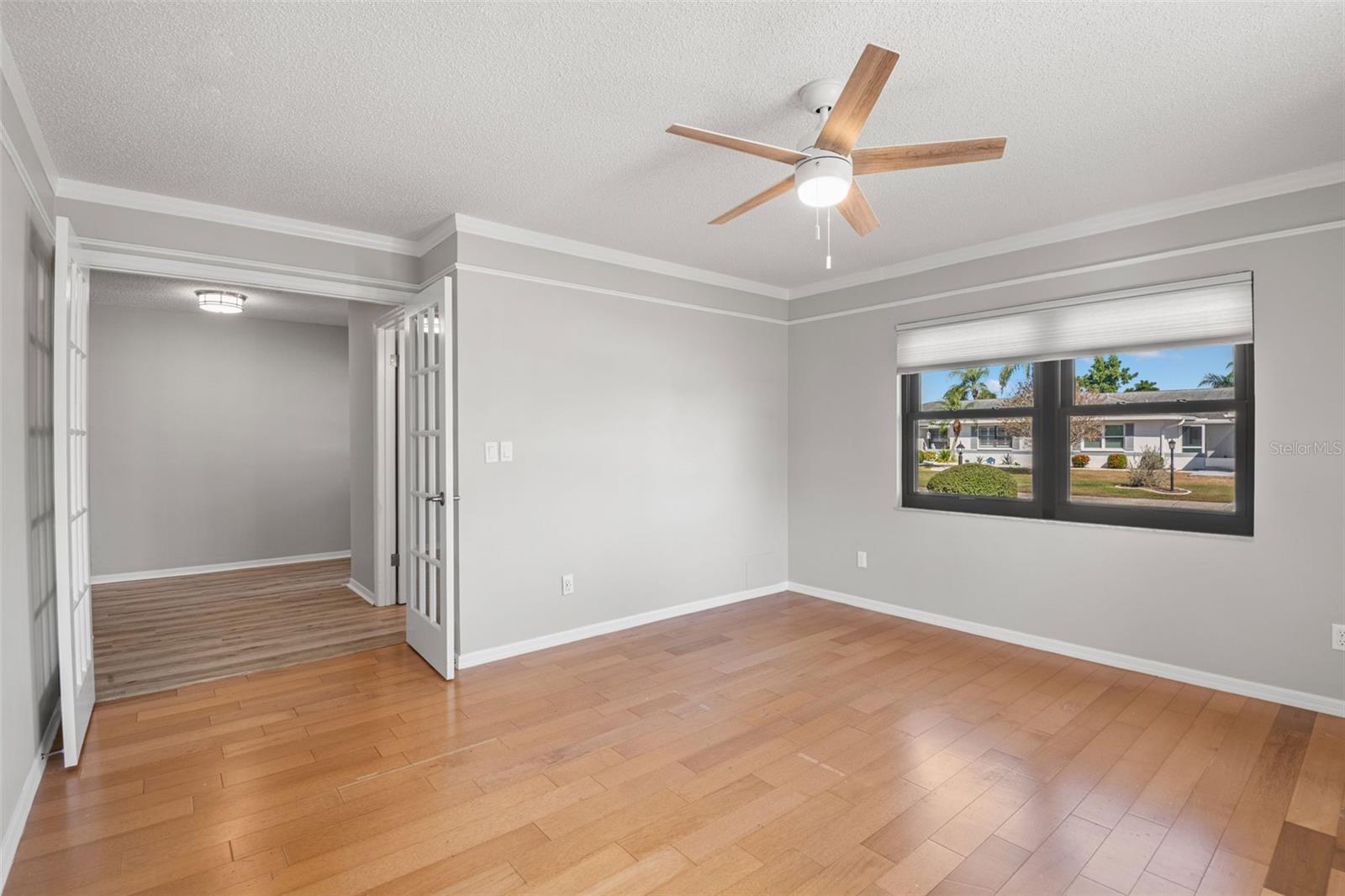 Image 24 of 51 For 302 Linger Lane