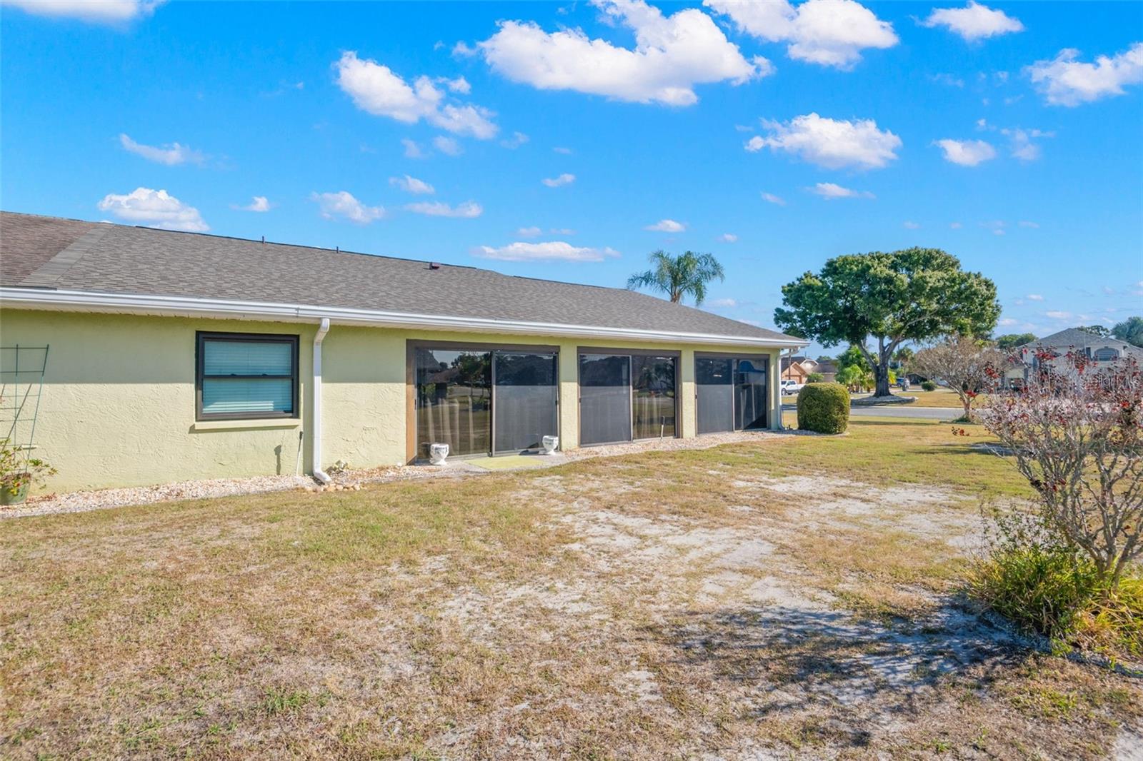 Image 32 of 51 For 302 Linger Lane