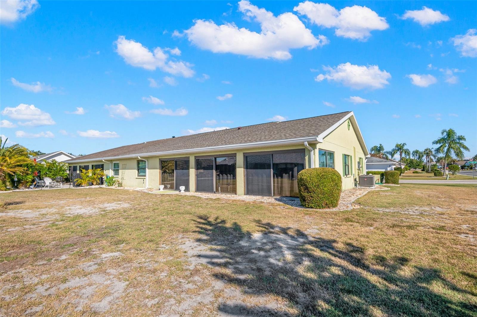 Image 33 of 51 For 302 Linger Lane