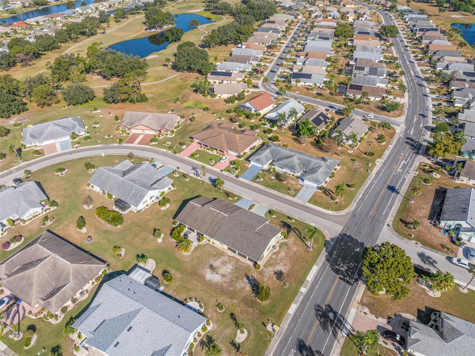 Image 38 of 51 For 302 Linger Lane