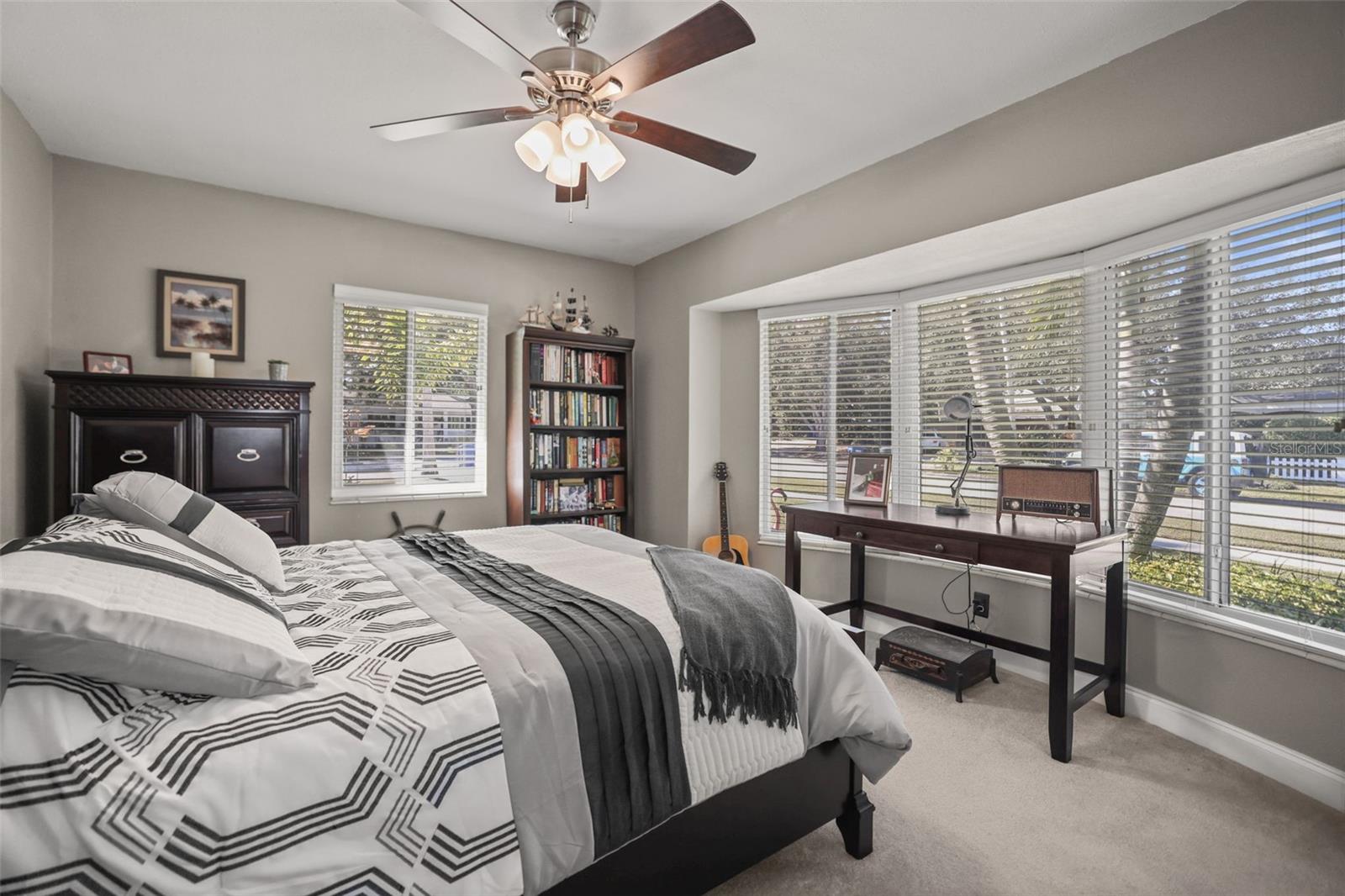 Listing photo id 26 for 55 Valencia Drive