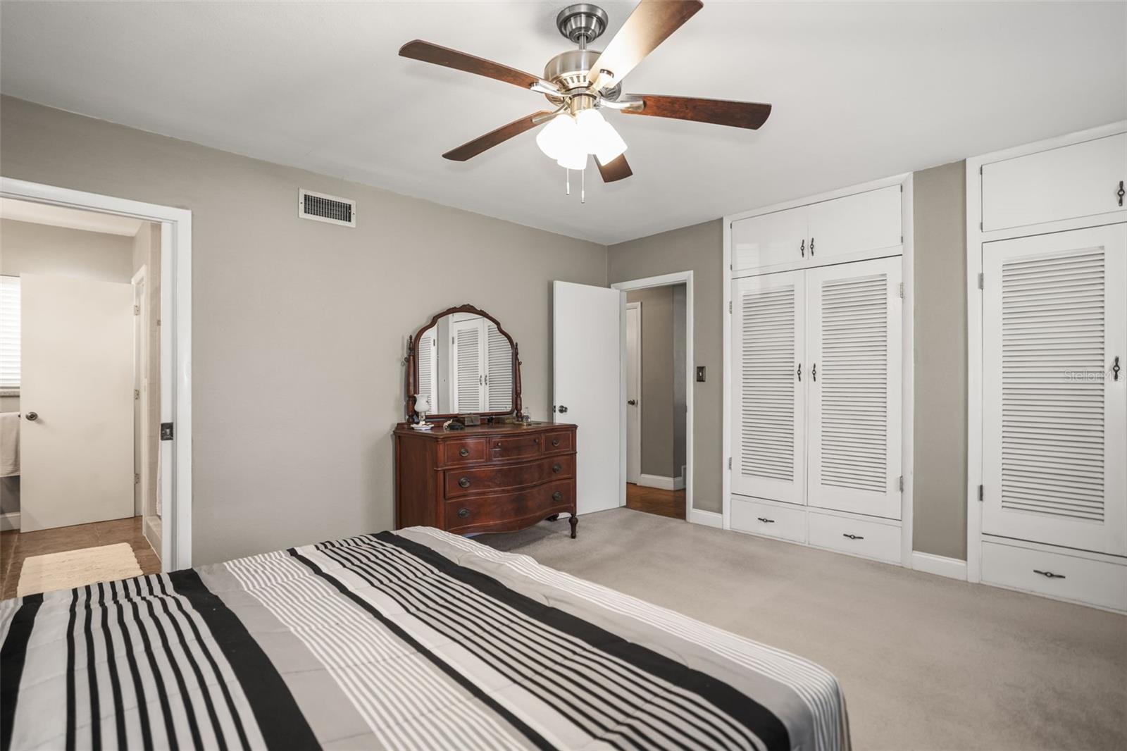 Listing photo id 31 for 55 Valencia Drive