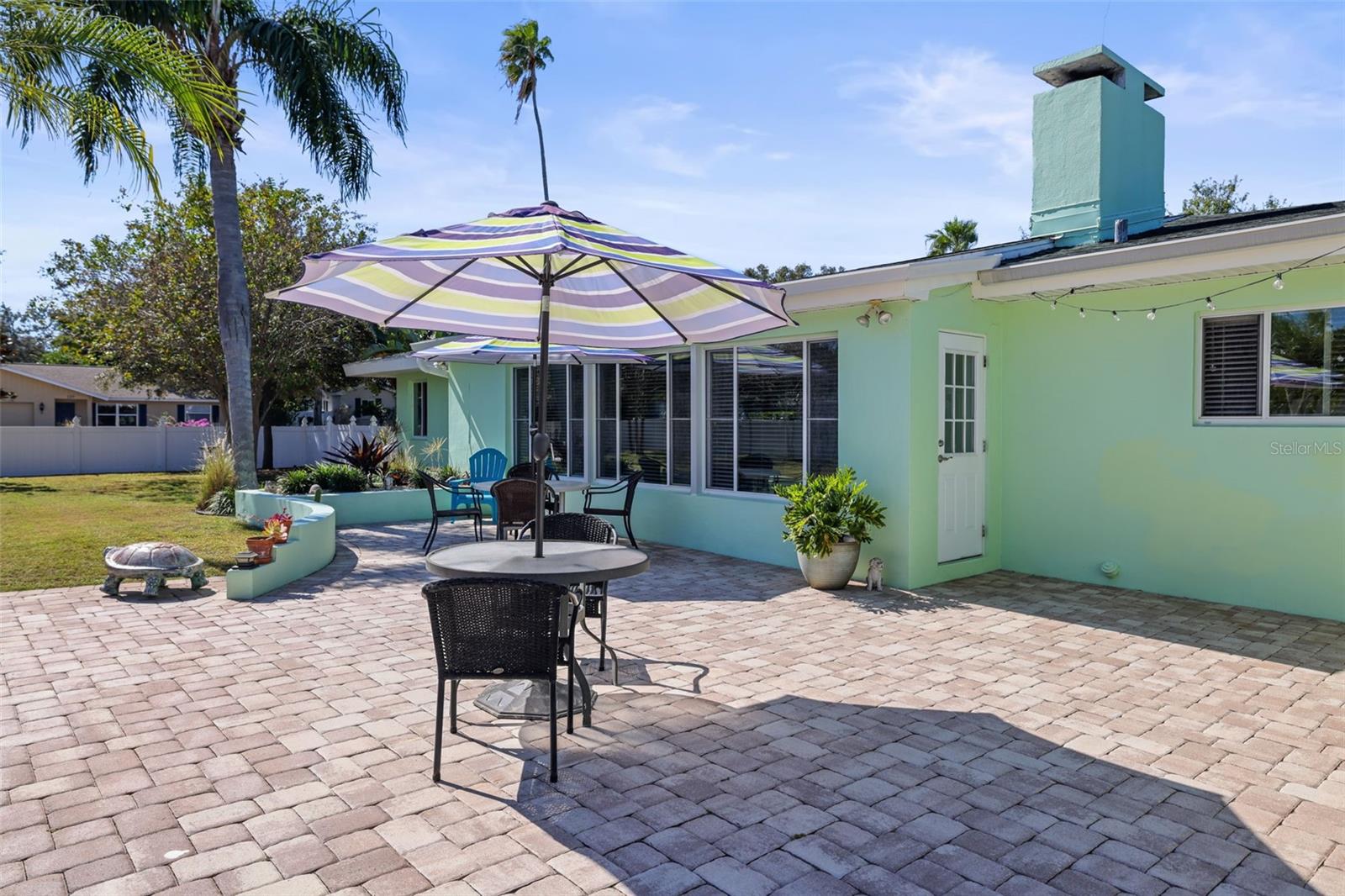 Listing photo id 41 for 55 Valencia Drive