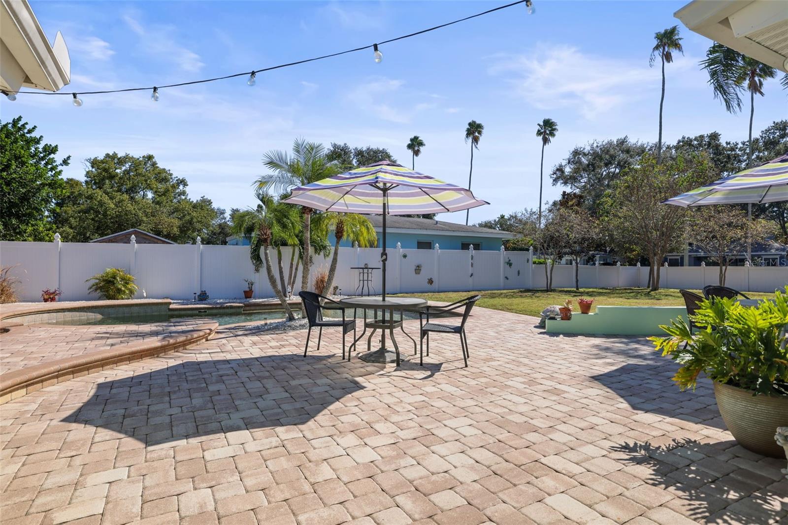 Listing photo id 42 for 55 Valencia Drive