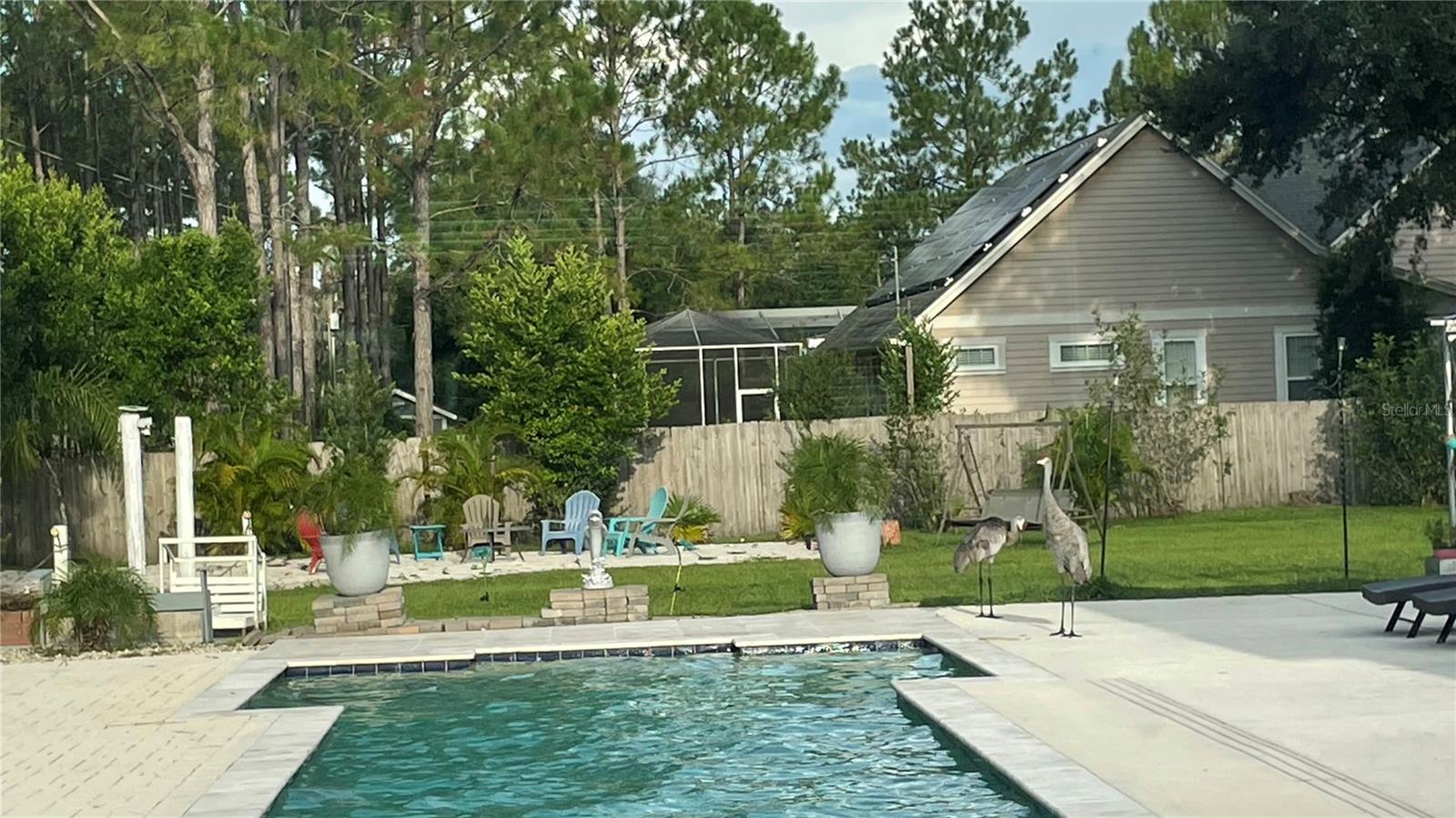 Image 12 of 30 For 18102 Livingston Avenue