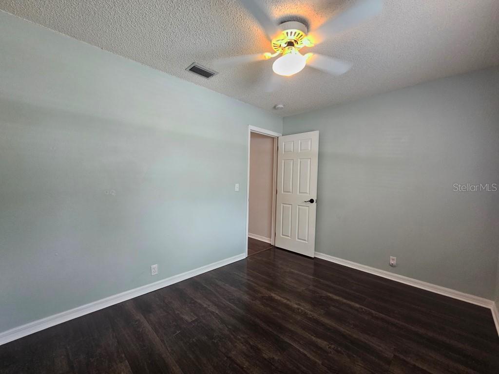 Image 12 of 23 For 5103 Fernbrook Lane