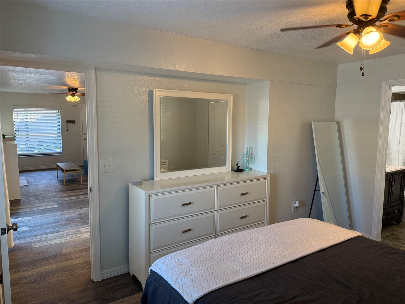 Image 19 of 43 For 4025 Angel Oak Court 103