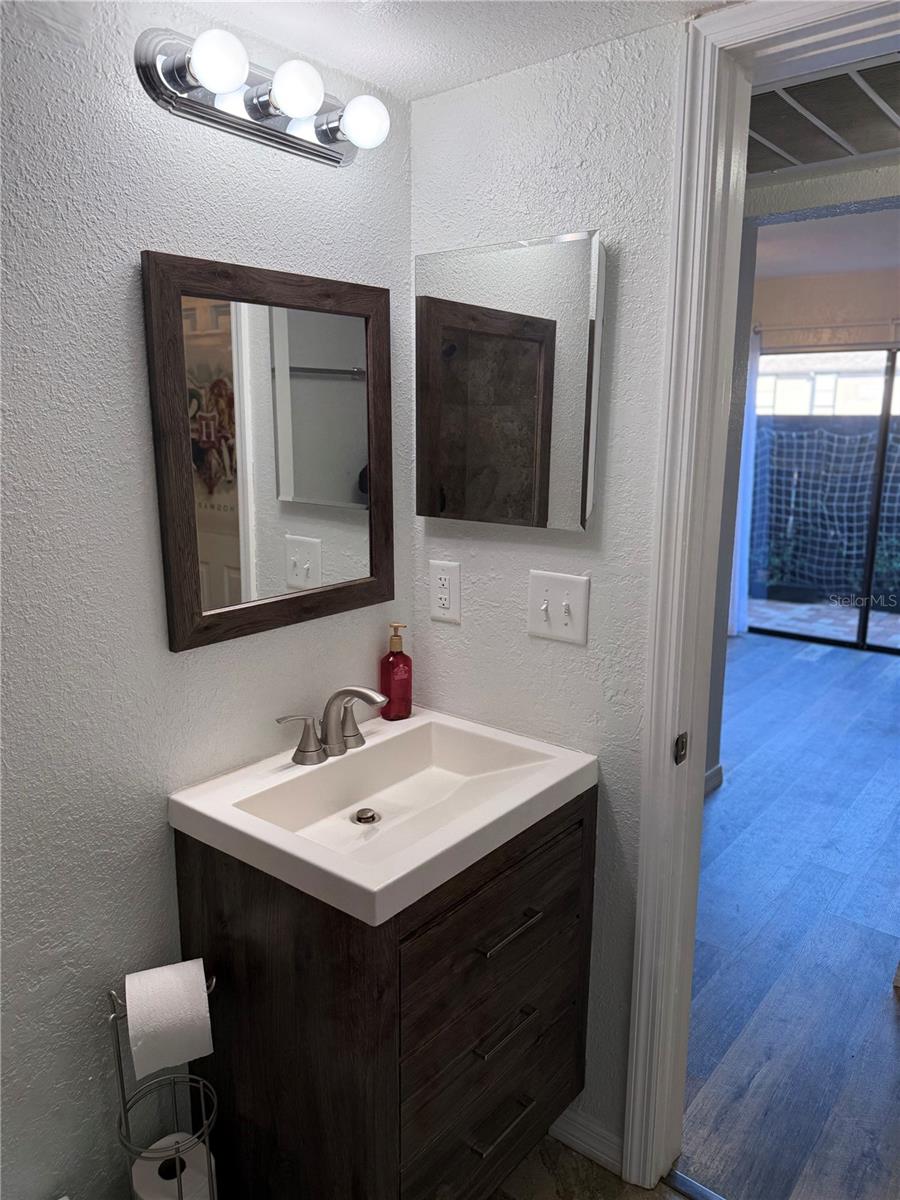 Image 30 of 43 For 4025 Angel Oak Court 103