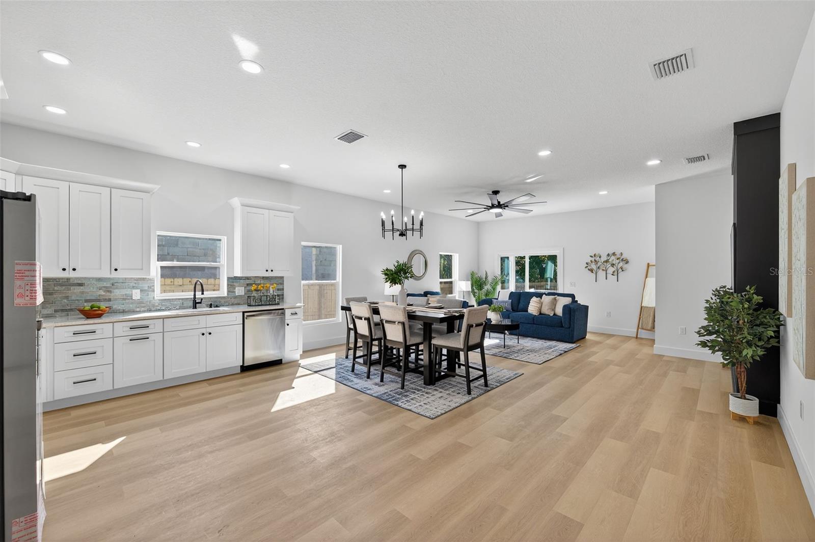 Image 13 of 55 For 8524 Newport Avenue