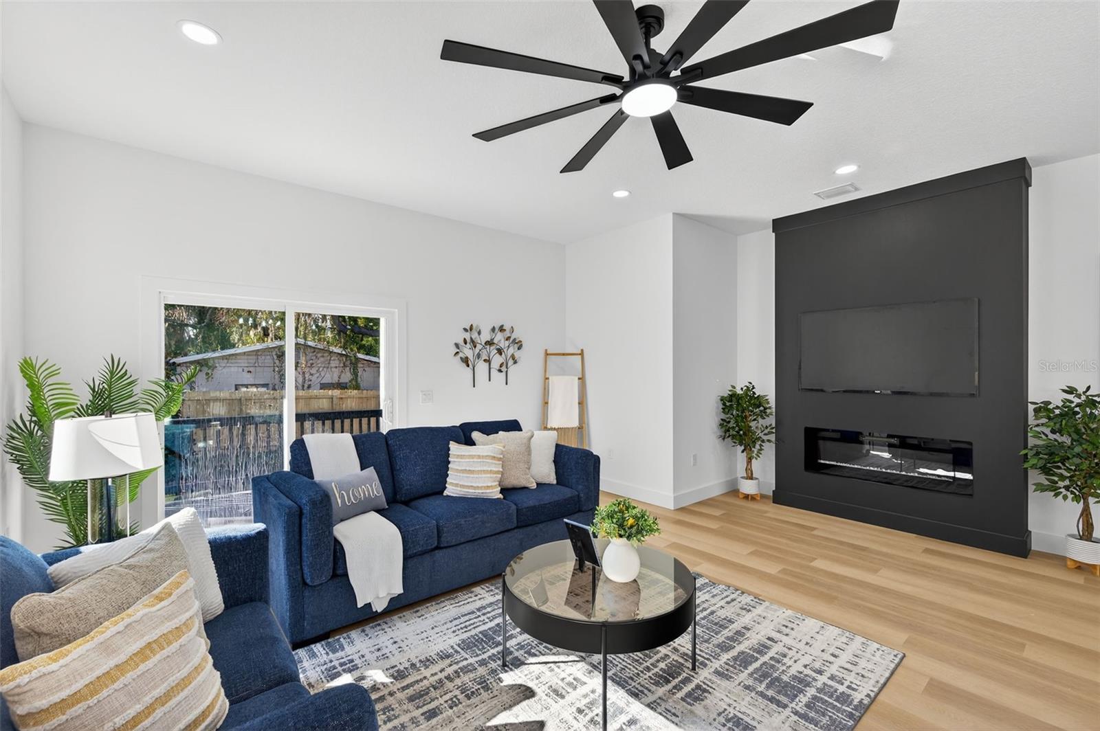 Image 23 of 55 For 8524 Newport Avenue