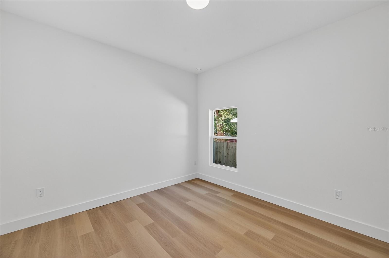 Image 37 of 55 For 8524 Newport Avenue