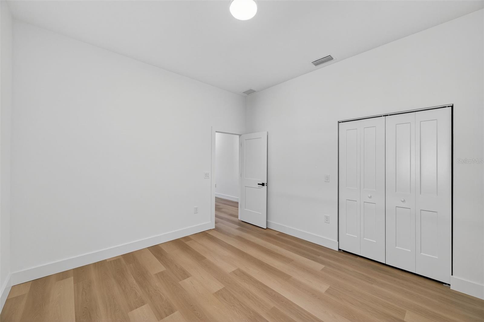 Image 39 of 55 For 8524 Newport Avenue