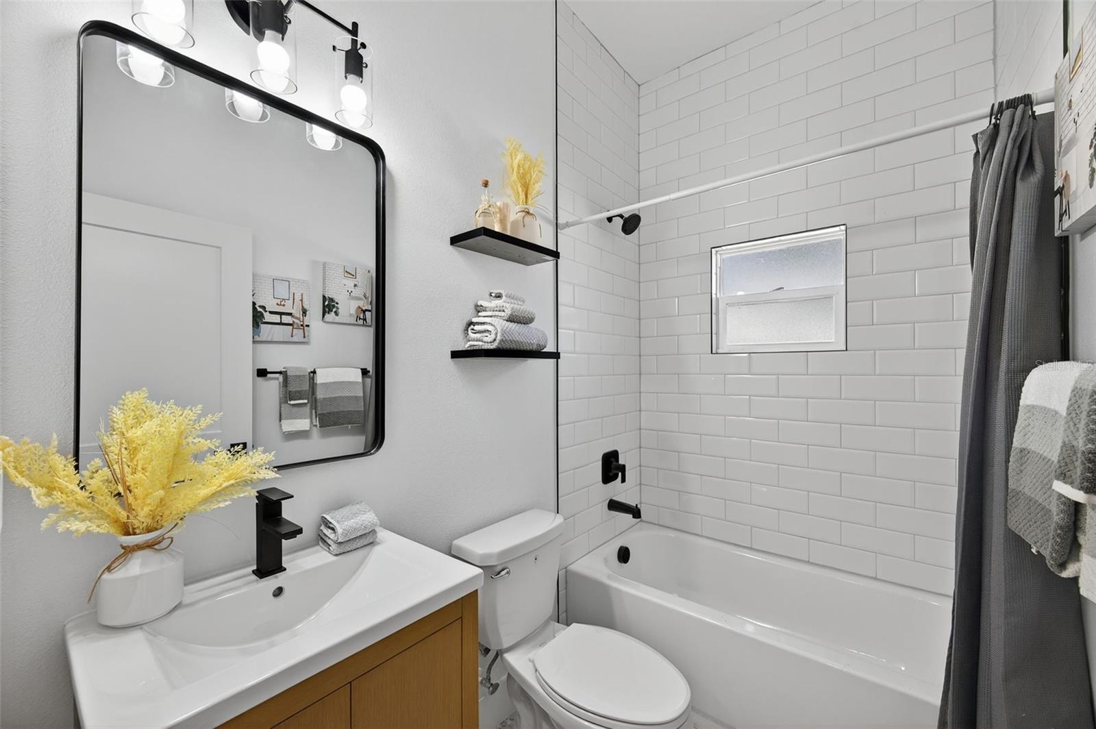 Image 9 of 55 For 8524 Newport Avenue