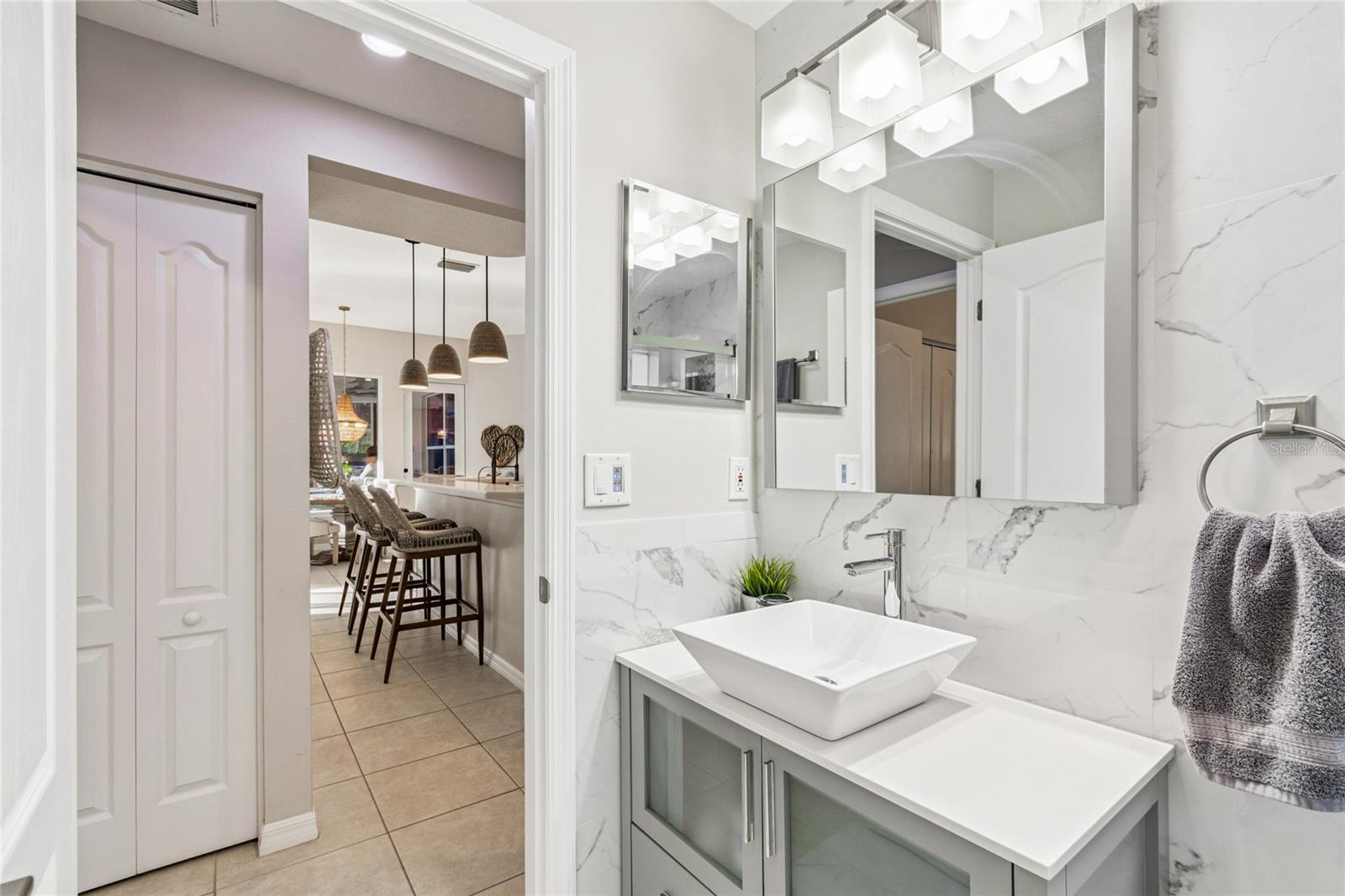 Image 52 of 88 For 19104 Nature Palm Lane