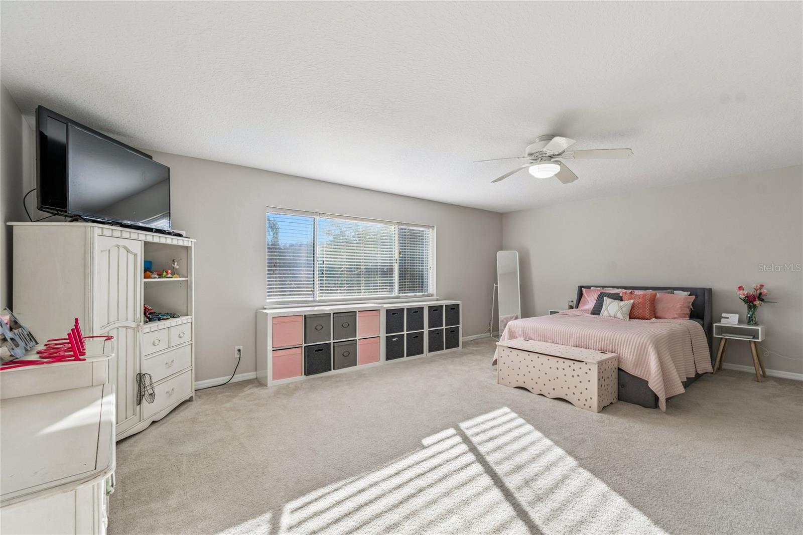 Image 59 of 88 For 19104 Nature Palm Lane