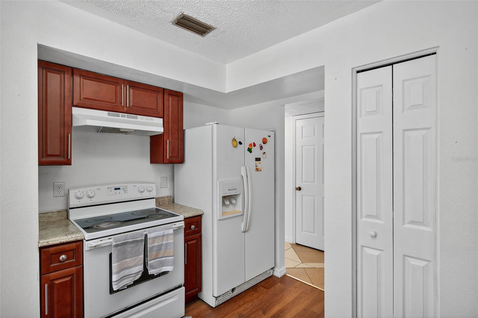 Image 11 of 59 For 1613 Prowmore Drive