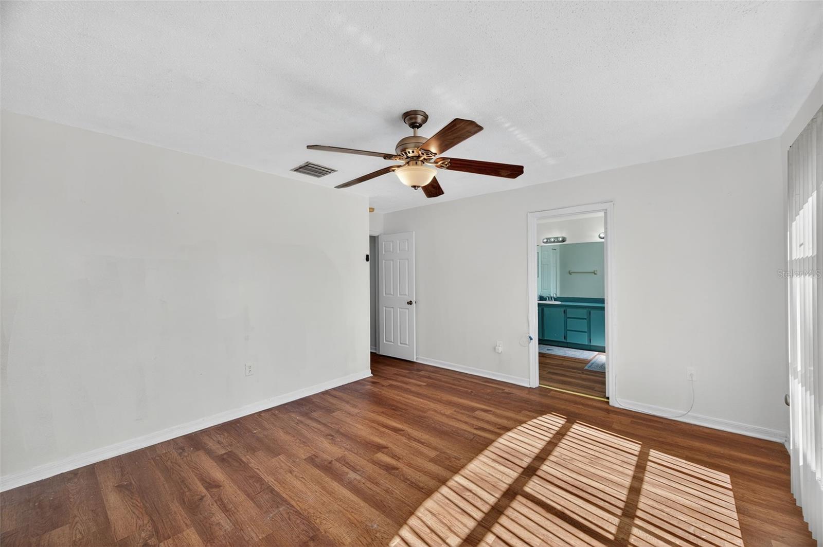 Image 27 of 59 For 1613 Prowmore Drive