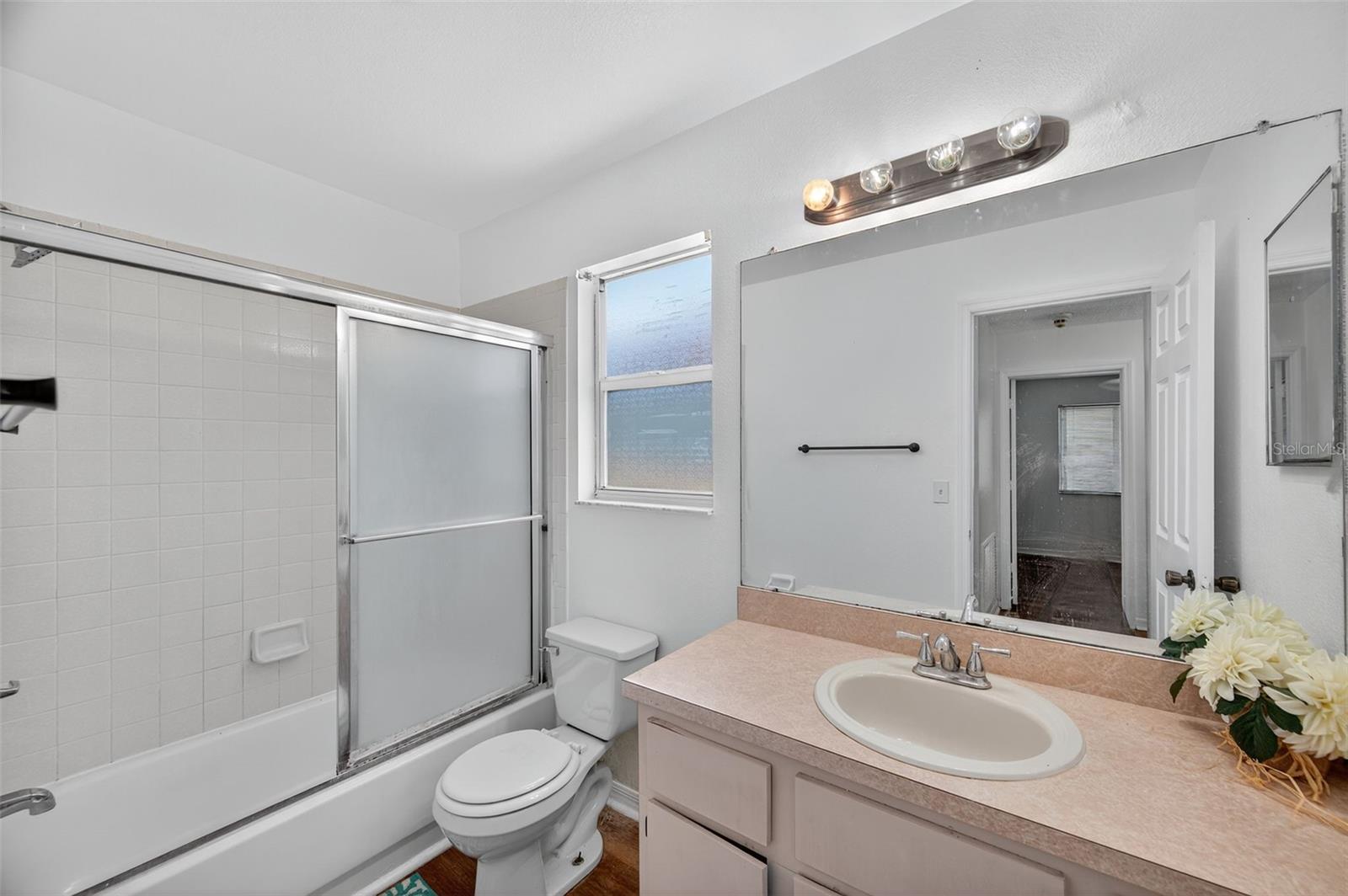 Image 35 of 59 For 1613 Prowmore Drive