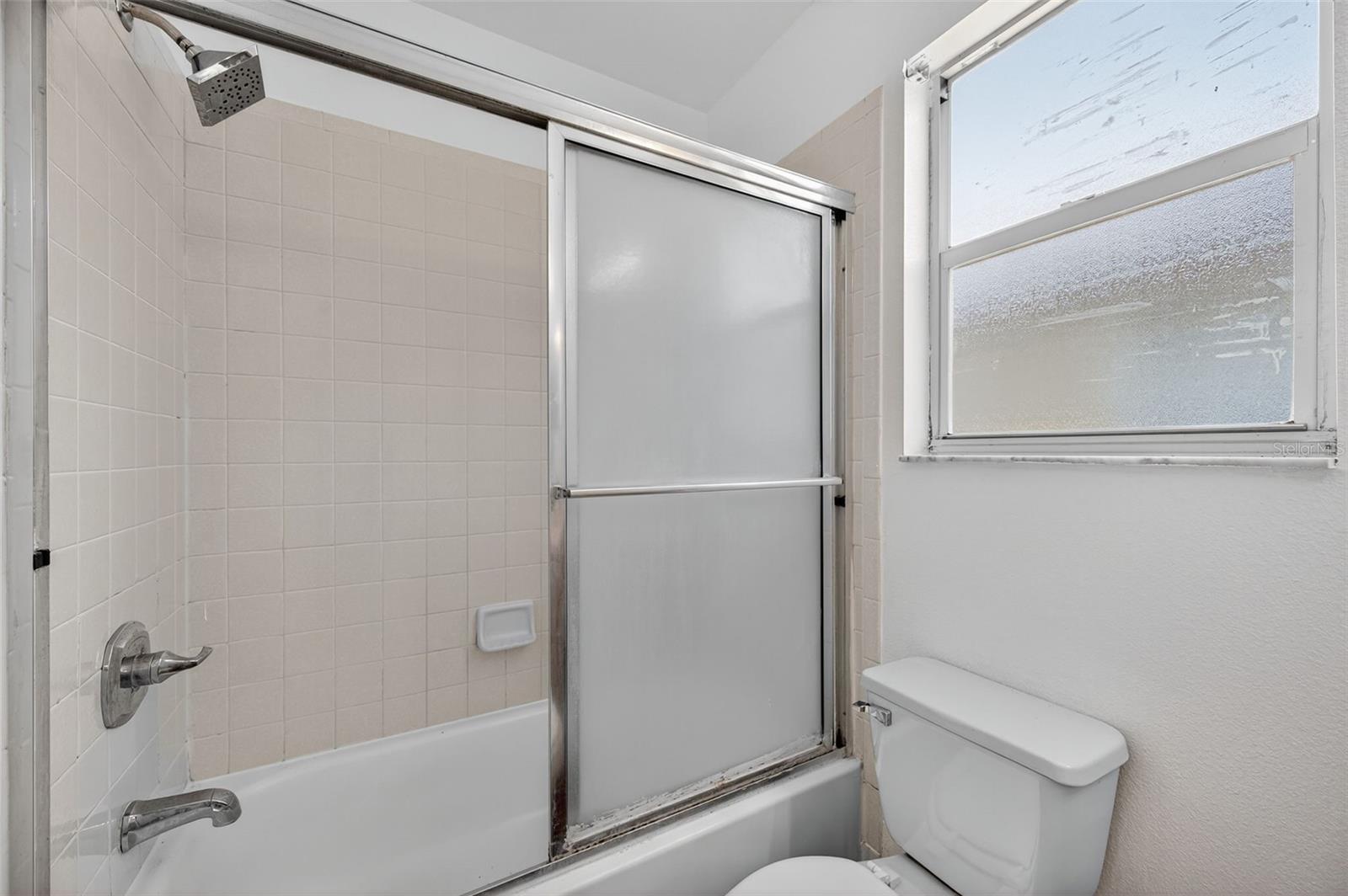 Image 36 of 59 For 1613 Prowmore Drive