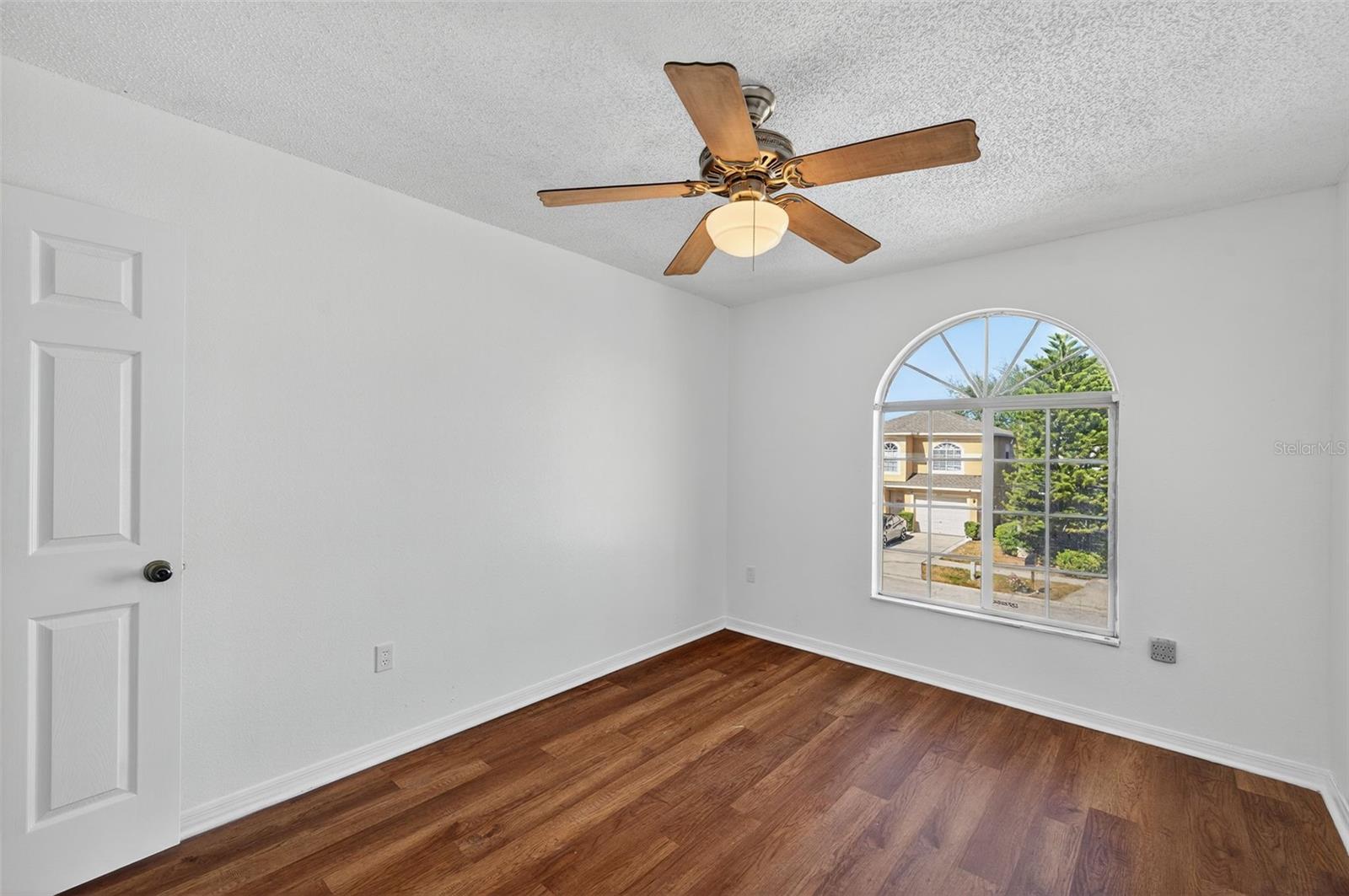 Image 38 of 59 For 1613 Prowmore Drive