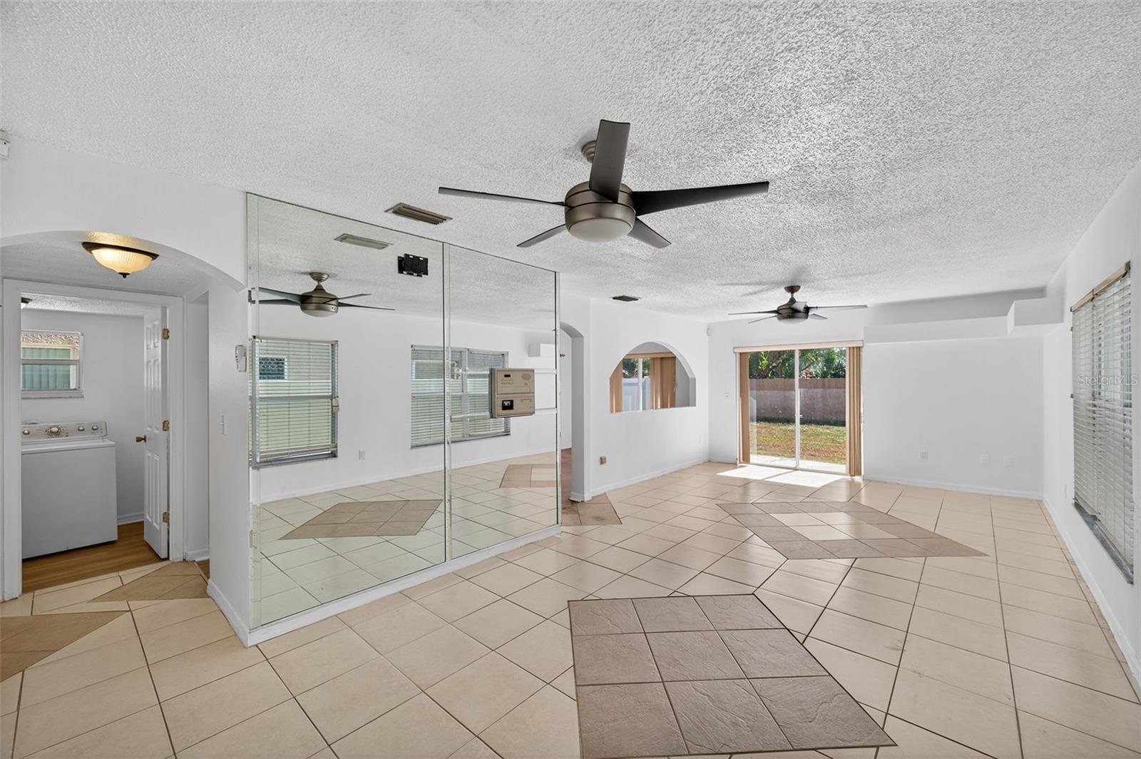 Image 7 of 59 For 1613 Prowmore Drive