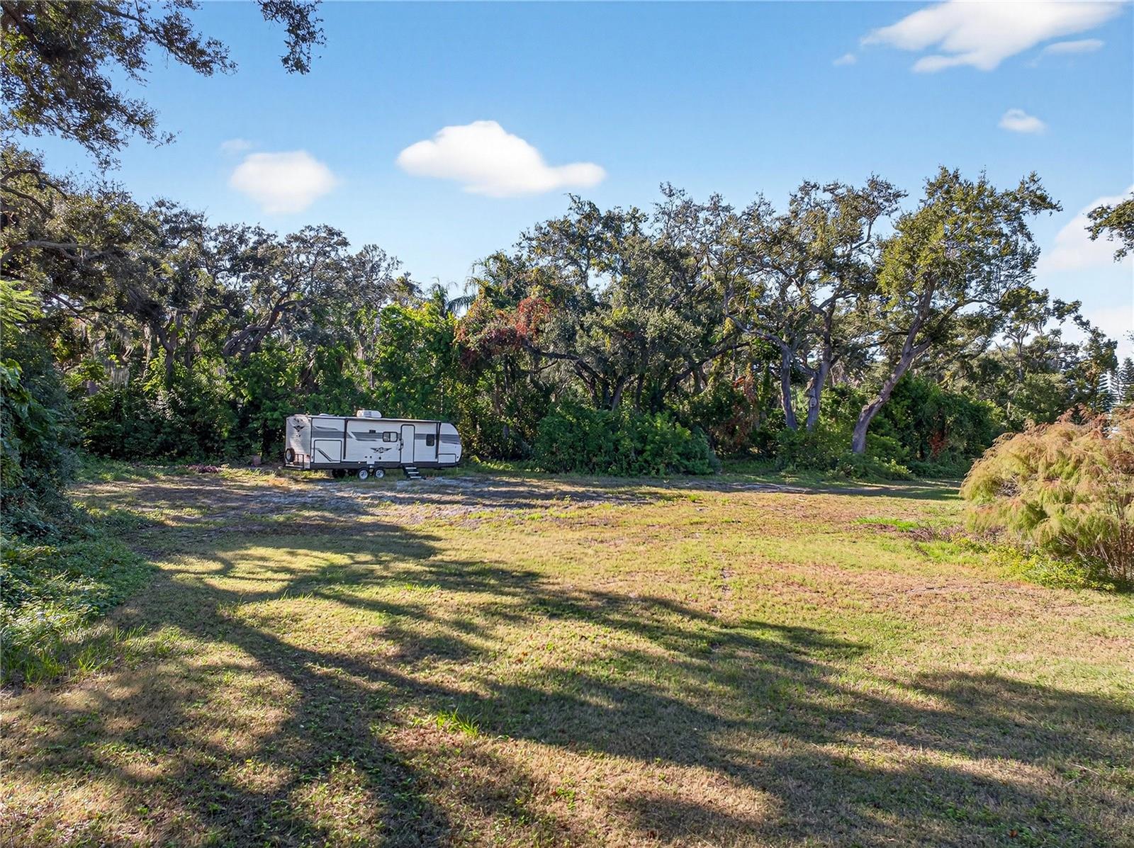 Image 7 of 21 For 11444 74th Avenue