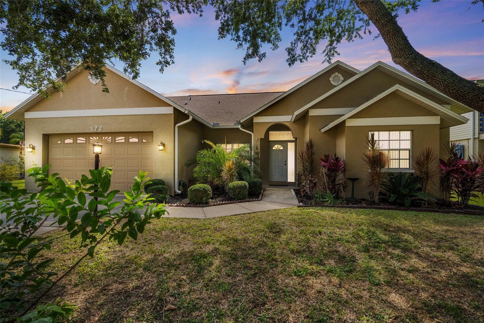 Details for 172 Lake Shore Drive W, PALM HARBOR, FL 34684