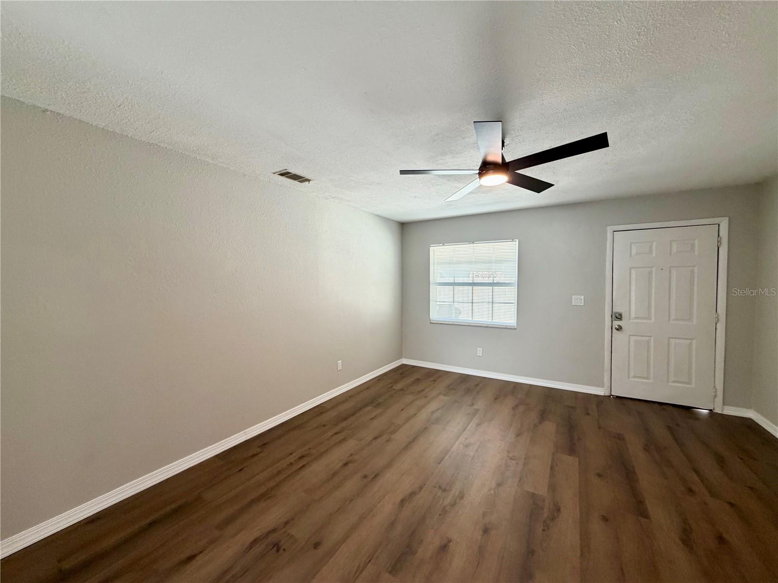 Image 3 of 12 For 6317 Roberts Avenue A