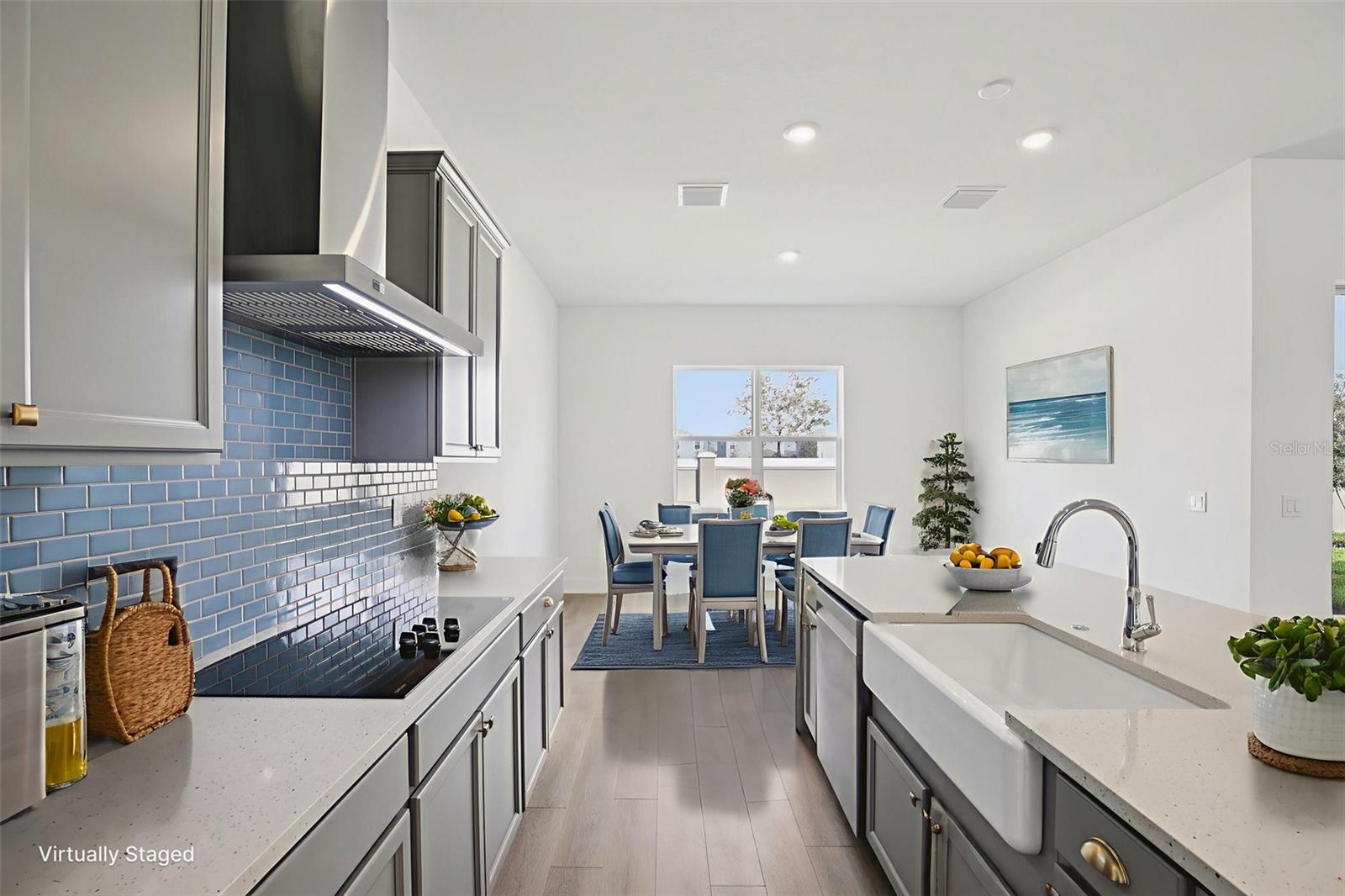 Image 13 of 46 For 8218 Golden Beach Court