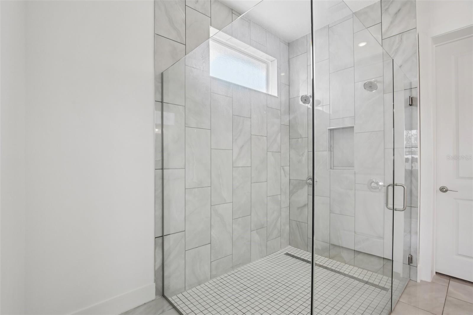 Image 23 of 46 For 8218 Golden Beach Court