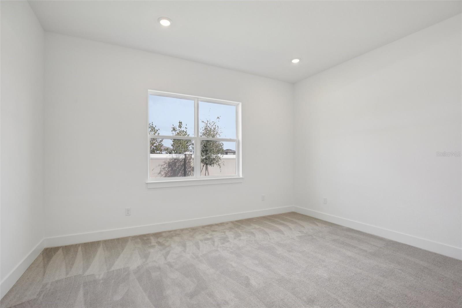 Image 31 of 46 For 8218 Golden Beach Court