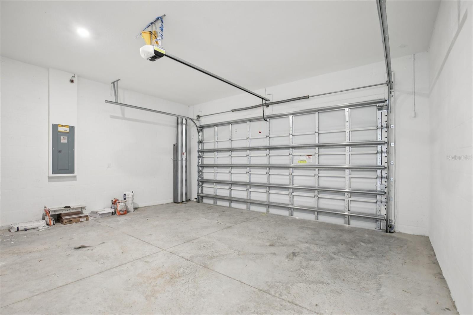 Image 42 of 46 For 8218 Golden Beach Court