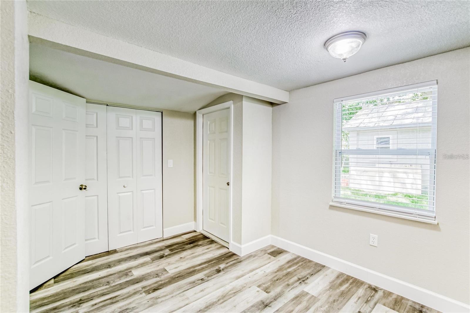 Image 9 of 21 For 5320 Cherry Avenue