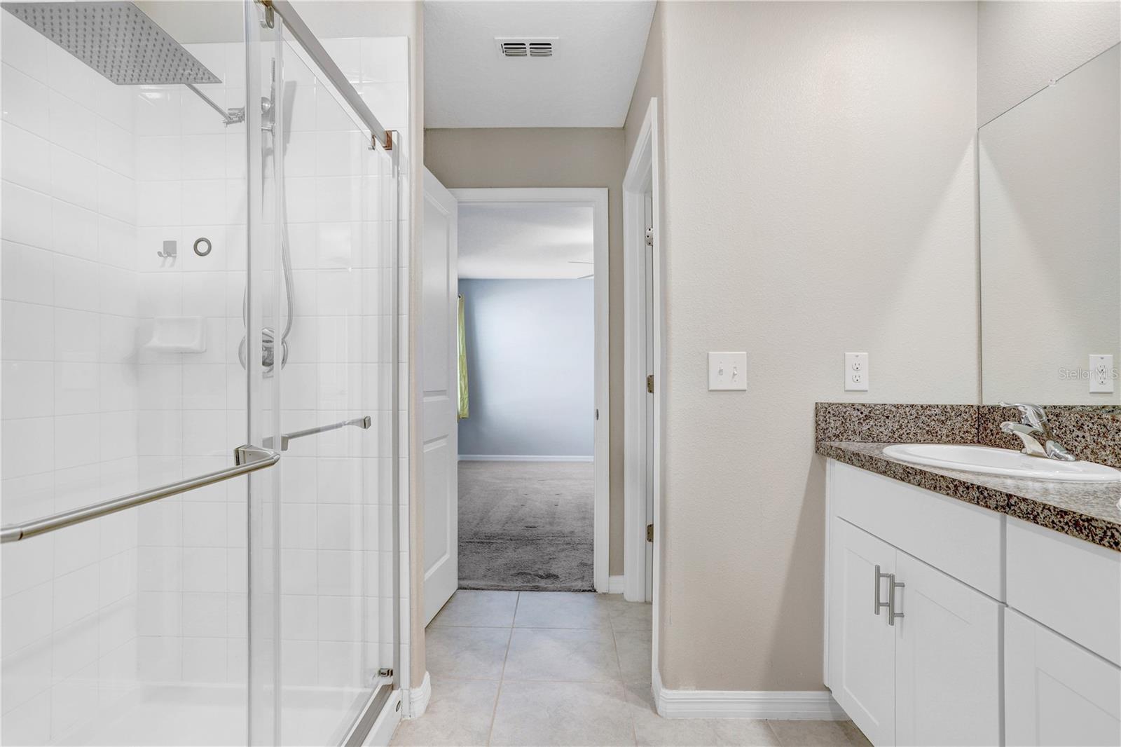 Image 19 of 49 For 6211 Spring Crayfish Avenue