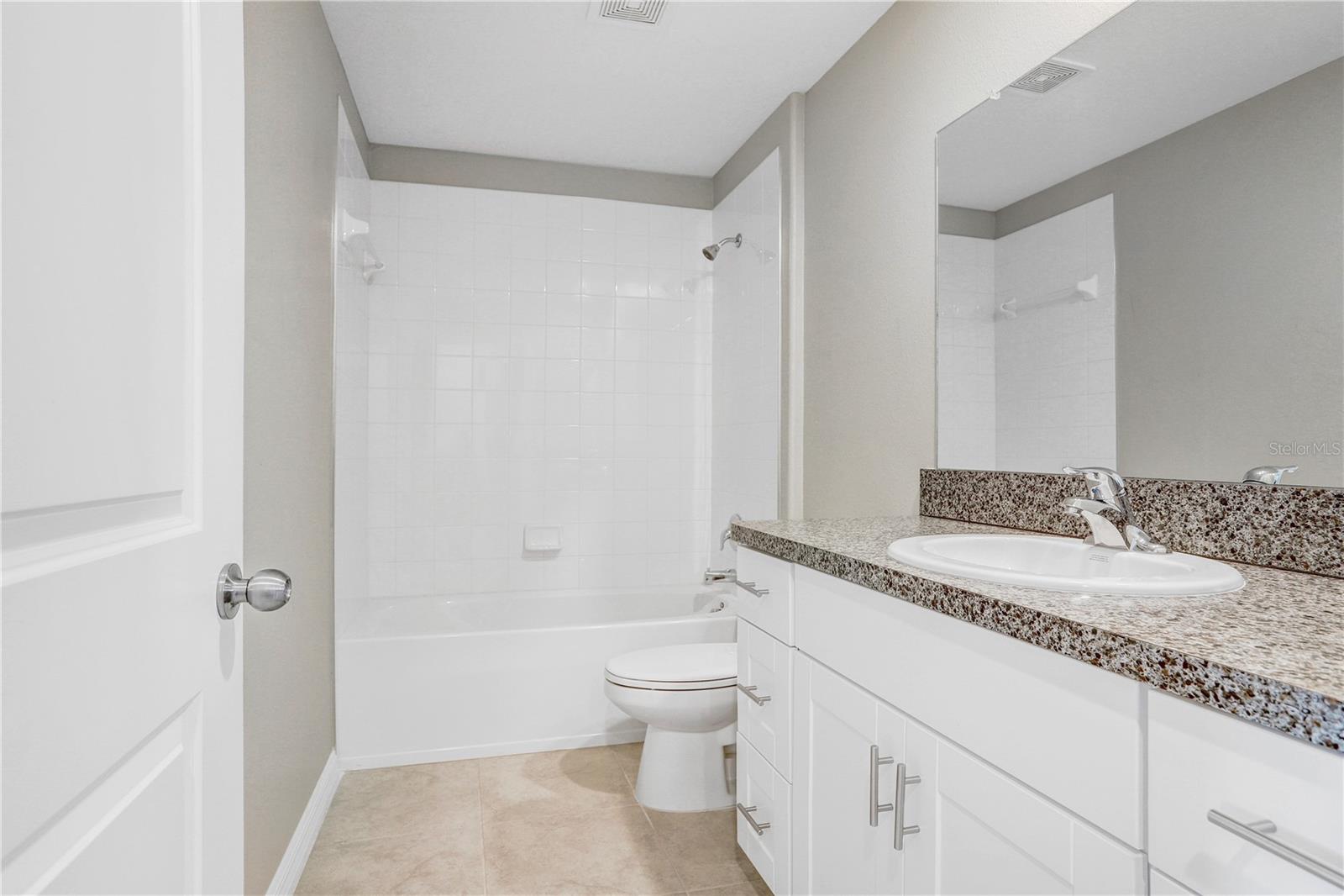 Image 21 of 49 For 6211 Spring Crayfish Avenue