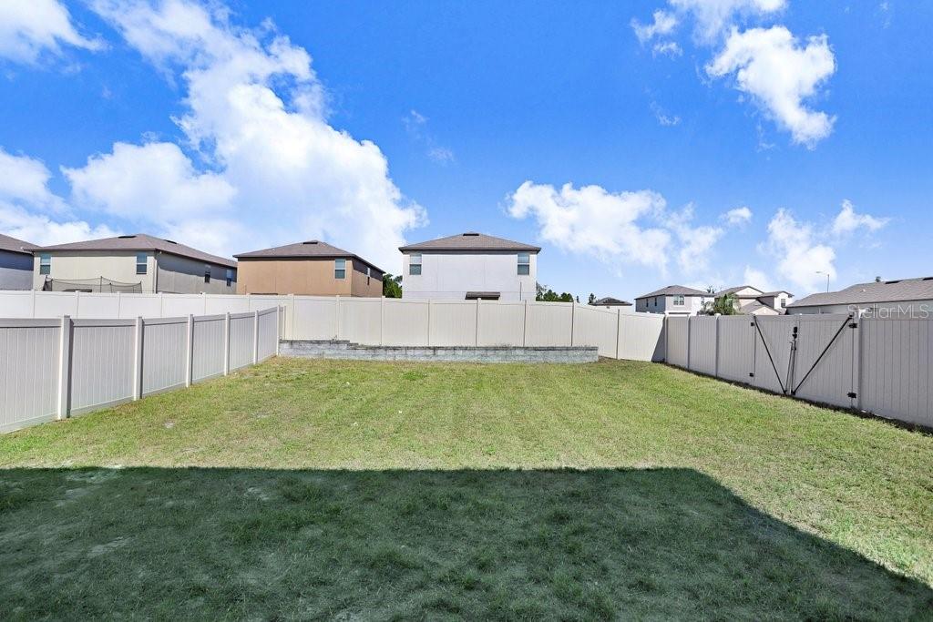 Image 25 of 49 For 6211 Spring Crayfish Avenue