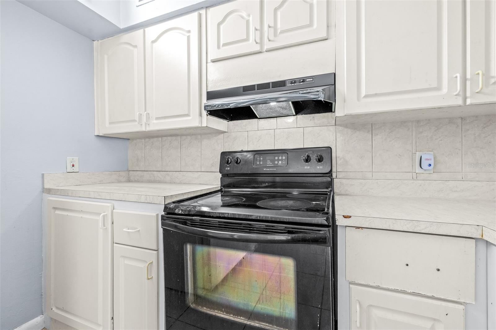 Image 10 of 27 For 2800 113th Avenue 115