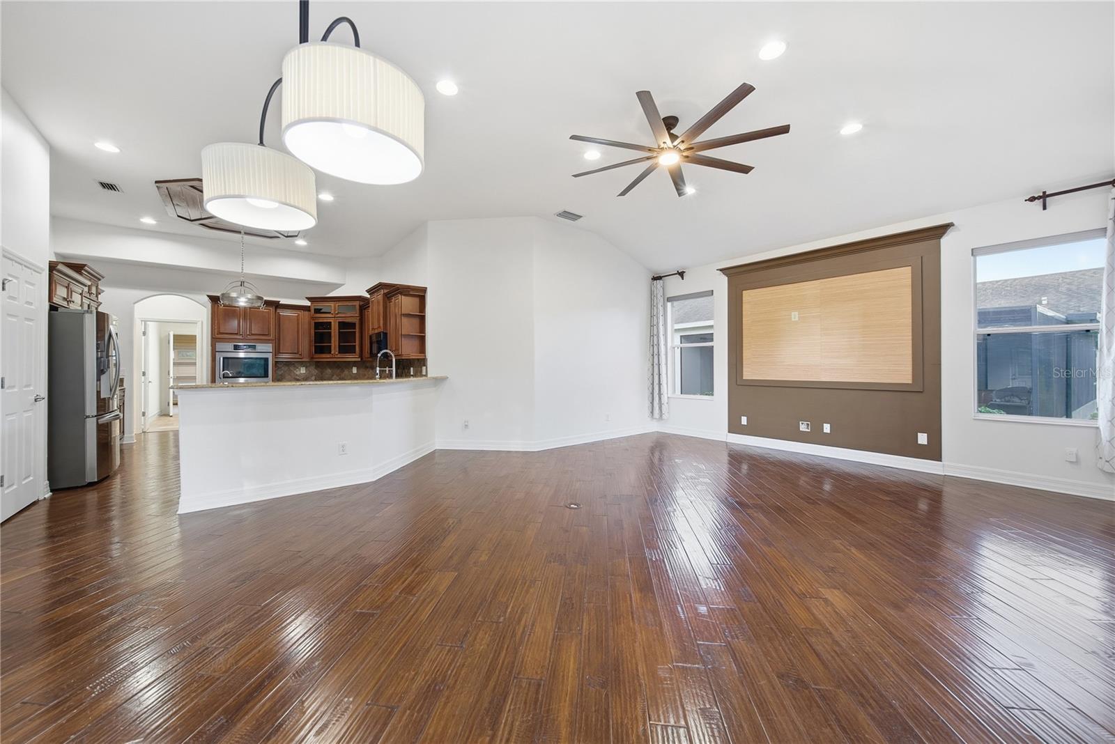 Image 13 of 46 For 19238 Climbing Aster Drive