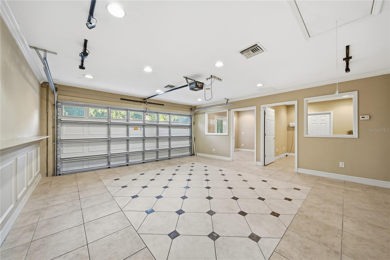 Image 28 of 46 For 19238 Climbing Aster Drive