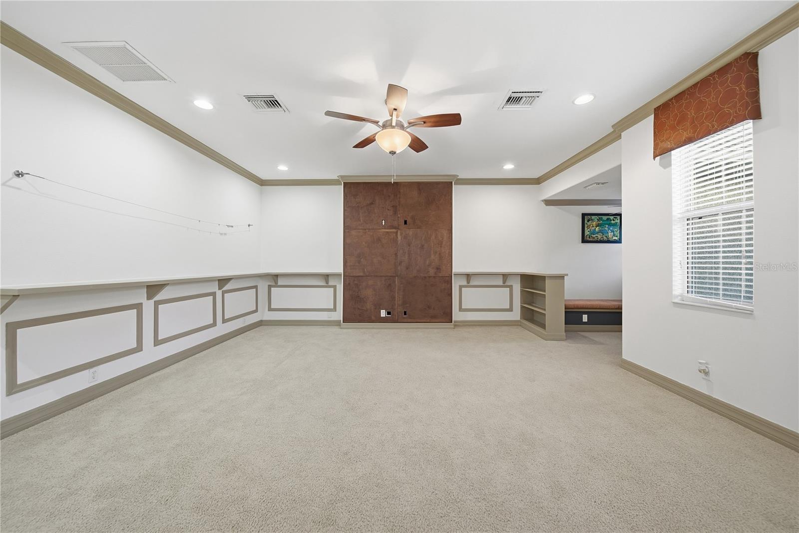 Image 32 of 46 For 19238 Climbing Aster Drive