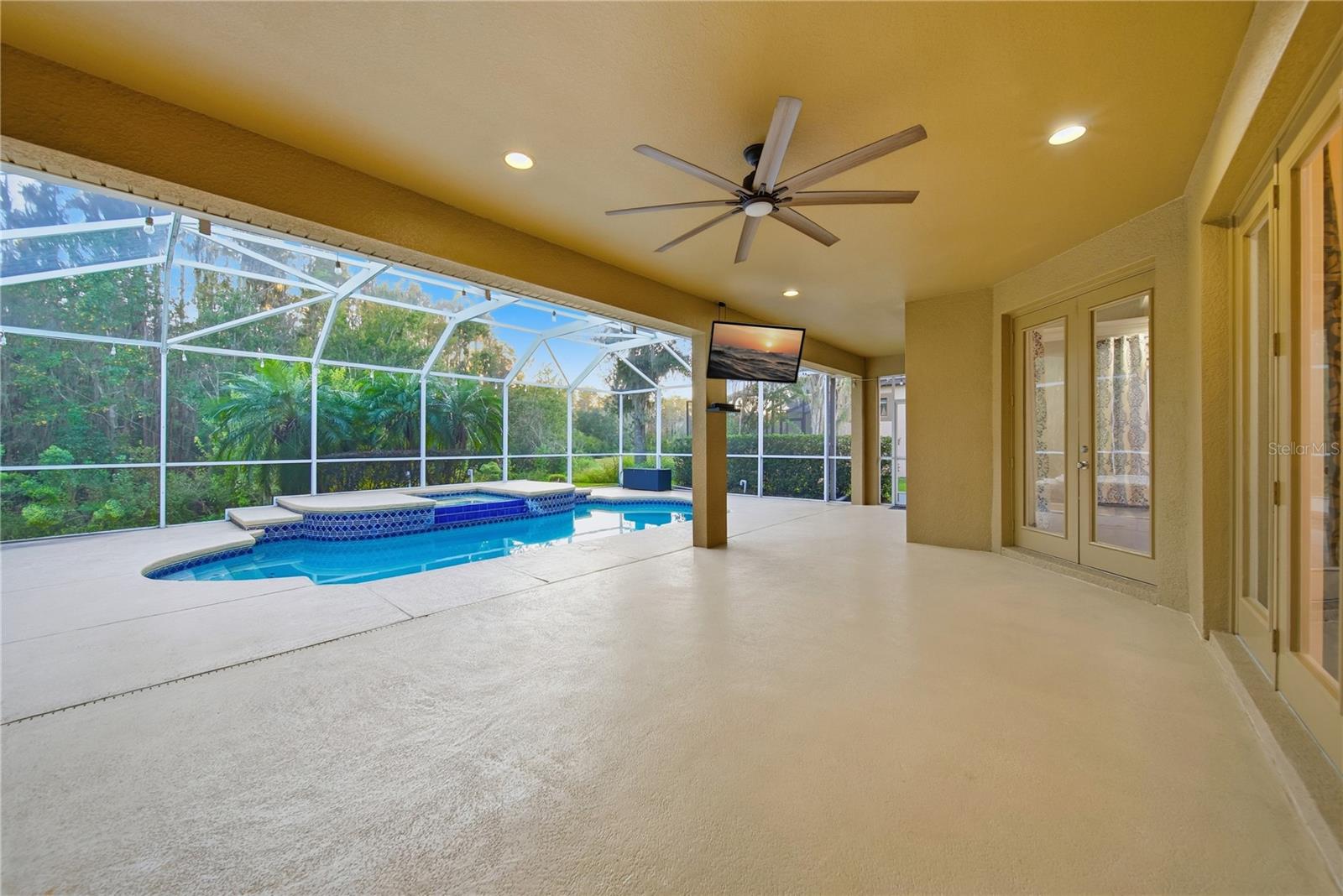 Image 39 of 46 For 19238 Climbing Aster Drive