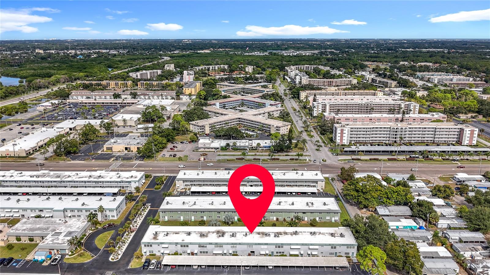 Listing photo id 42 for 5267 81st St N  26