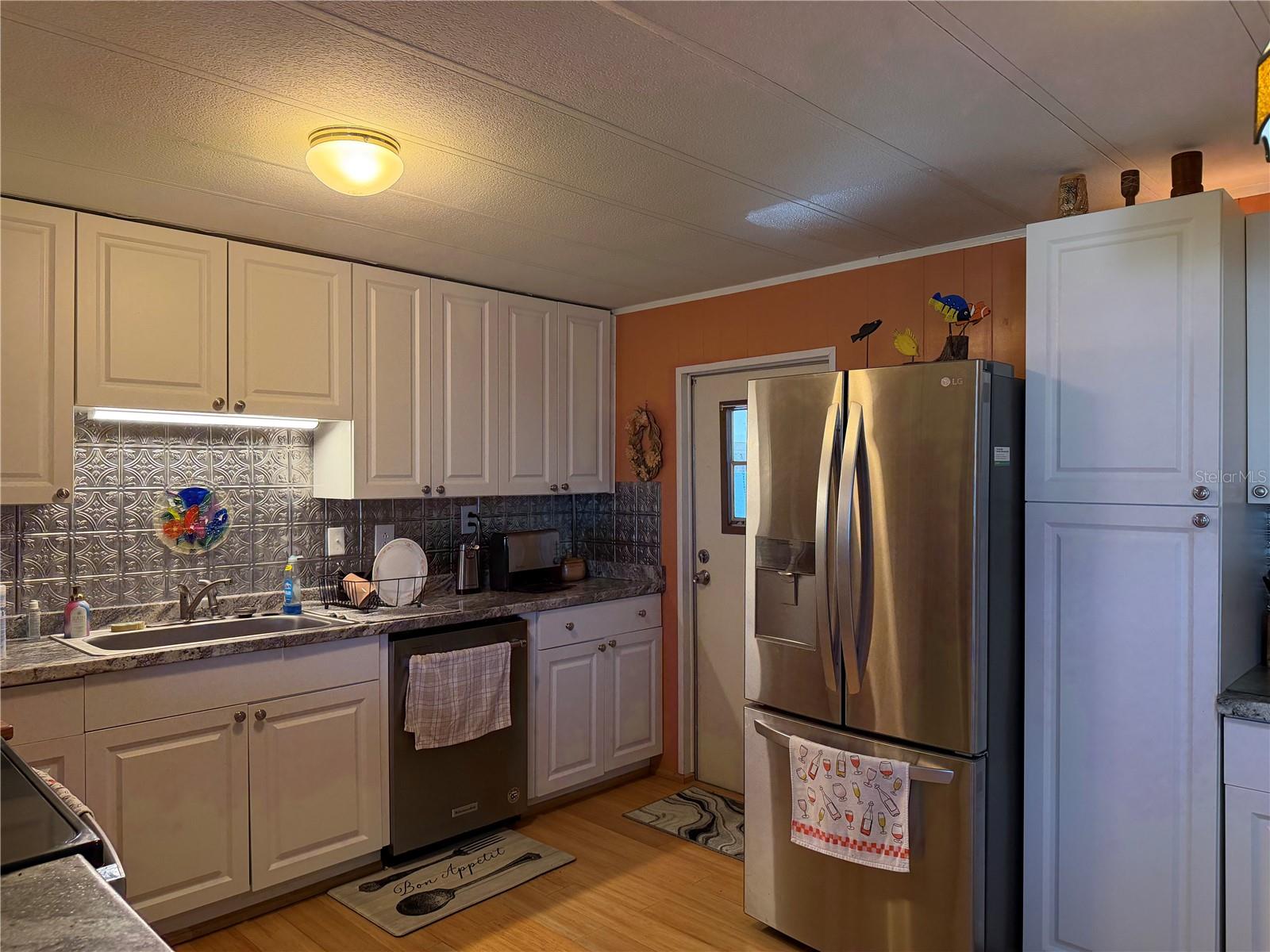 Image 12 of 26 For 3207 Brewster Drive